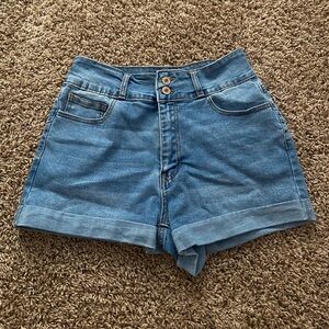 Forever 21 Size 29 stretchy 2-button jean shorts